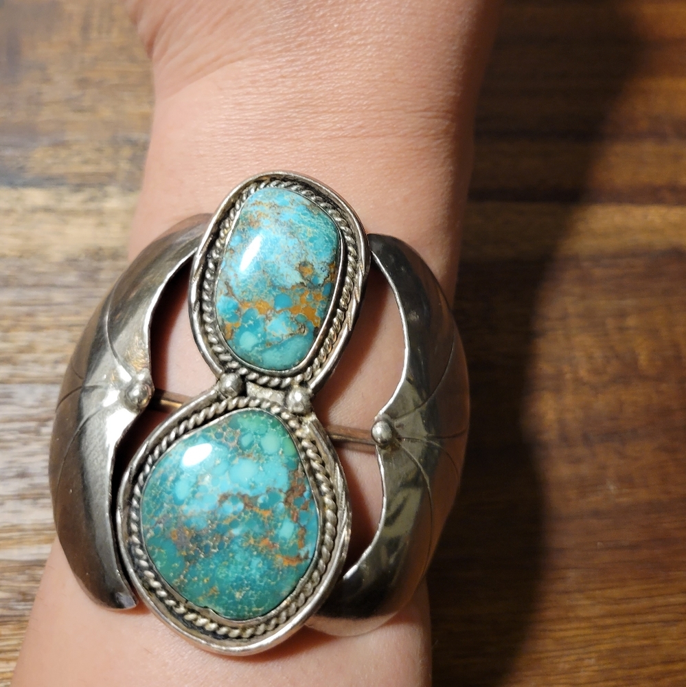 Vintage Sterling Silver Turquoise Cuff Bracelet